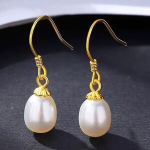 •Timeless Classic S925 Sterling Silver Gold Plated Drop Earrings wid Real Pearl